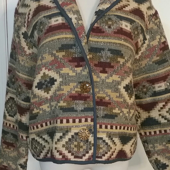 NEW INDENTITY - Picture 2 of 16